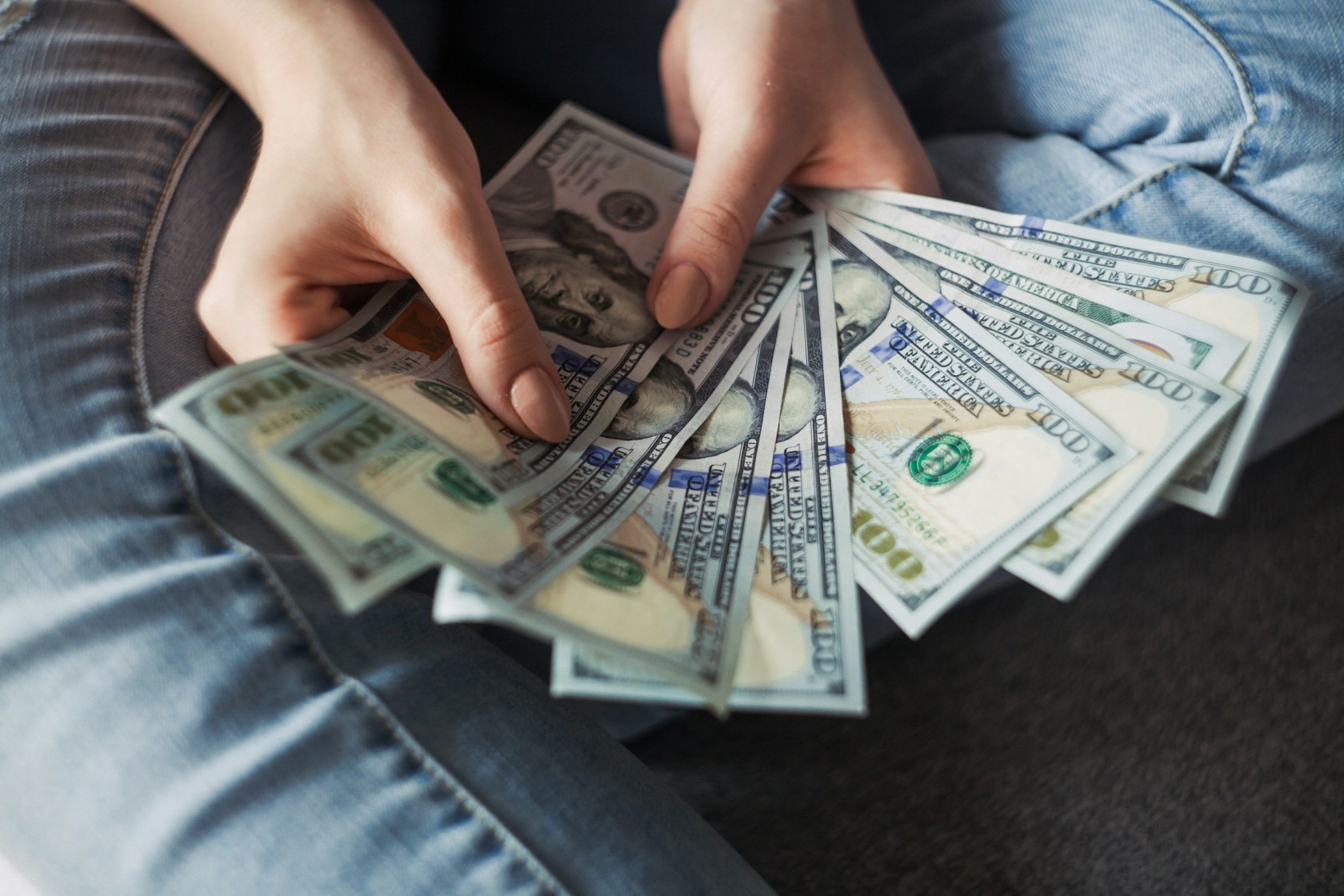 Real-Time Currency Converter in Java